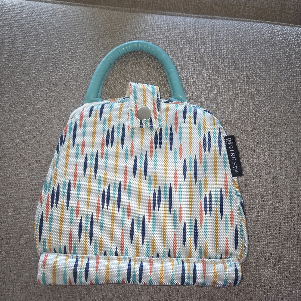 Small Carry Bag By Singer